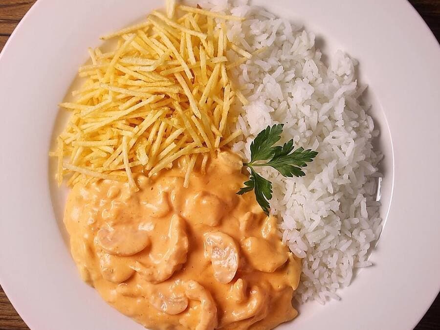 Strogonoff de Frango